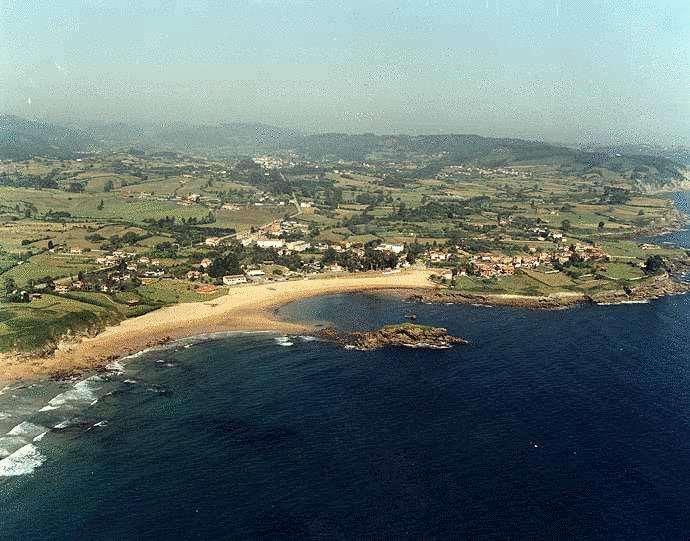 Hotel Monte Y Mar Колунга Екстериор снимка